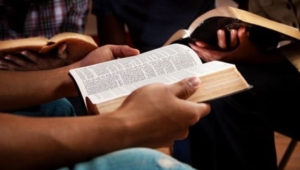 07-20 bibliapara palestinos
